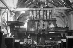 Na de brand 2 mei 1920 in de NH Kerk te Koog aan de Zaan. Orgel werd redelijk gespaard en kon worden gerestaureerd.