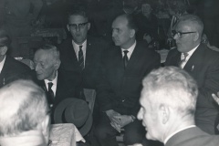 ko_honig_1963_205