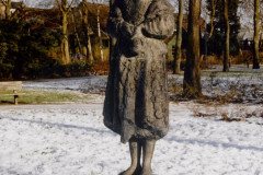11.-Vrouw-met-stola